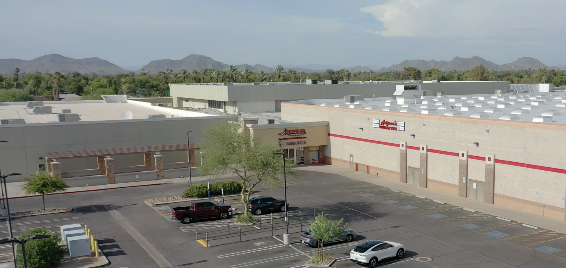 American Furniture Warehouse's New Phoenix Location